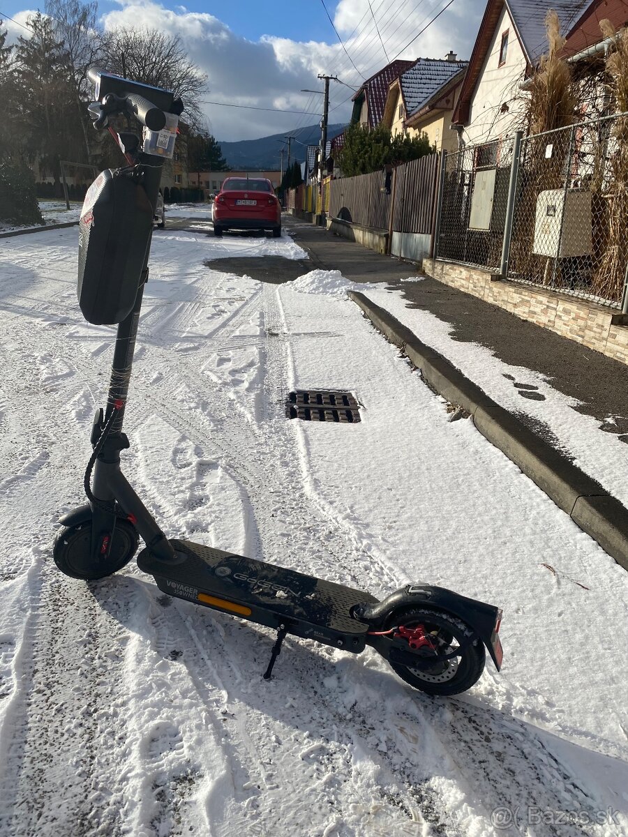 Elektrická kolobežka Gogen Voyager S601 - 2