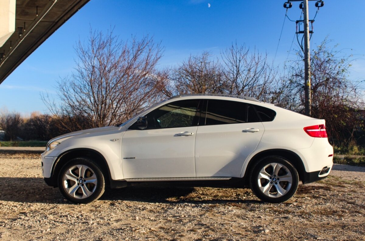 BMW X6 xDrive 50i - 2