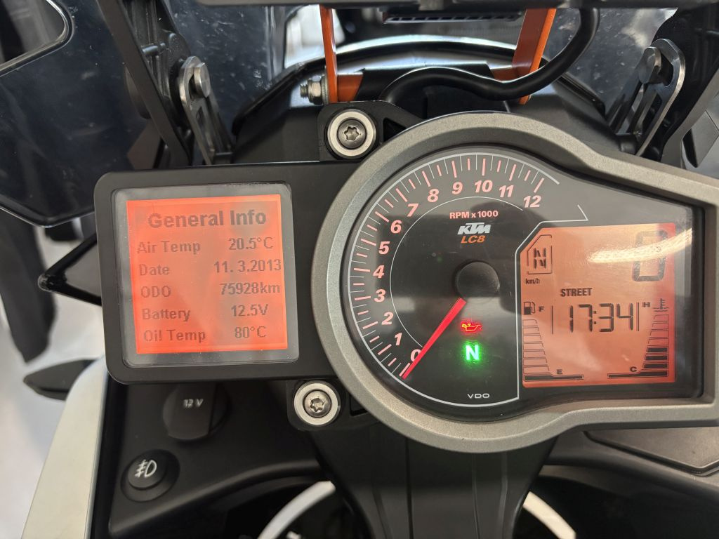 KTM 1190 Adventure R - 2