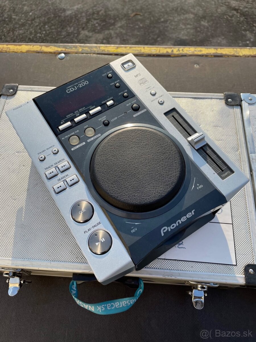 Predám prehrávače Pioneer CDJ 200 - 2