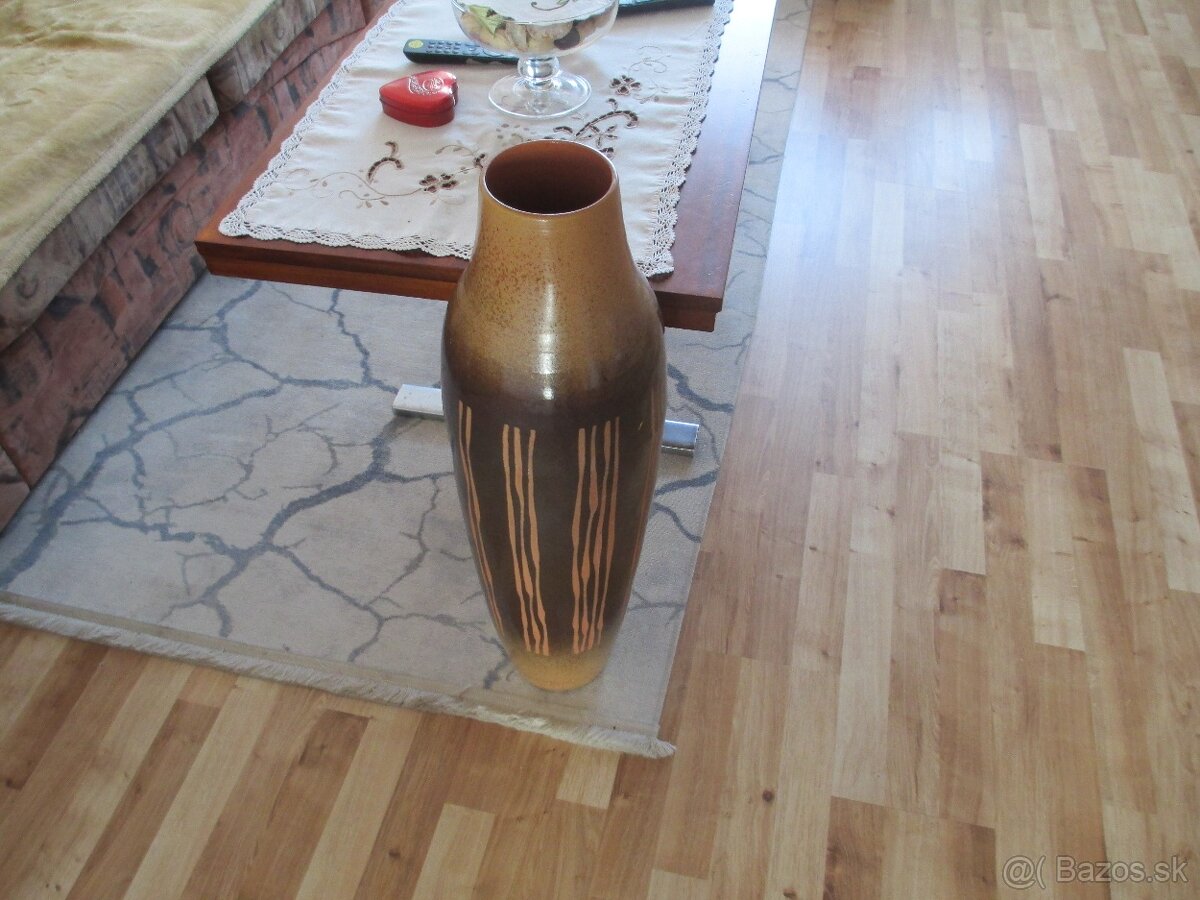 hlinená váza - 2