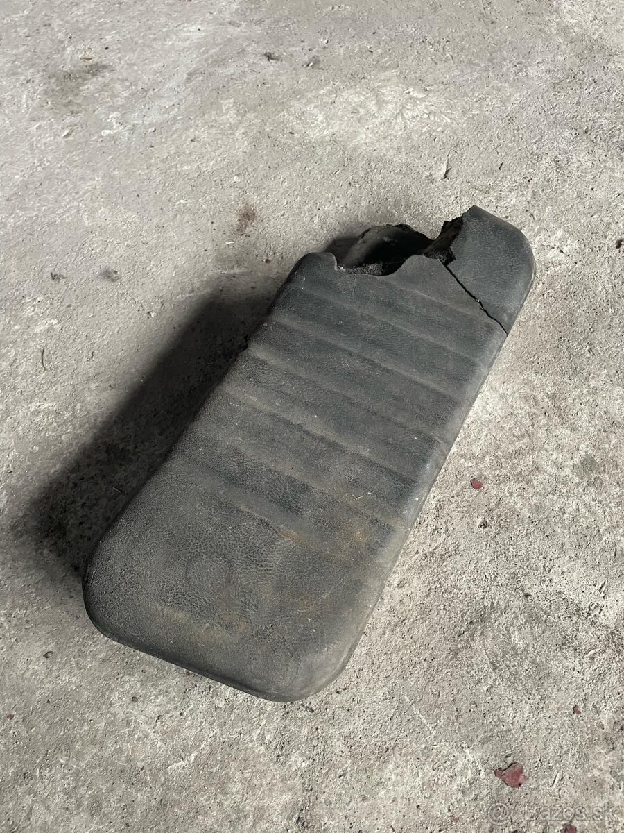 Predám originalrám opierku sedačky spolujazdca - 2