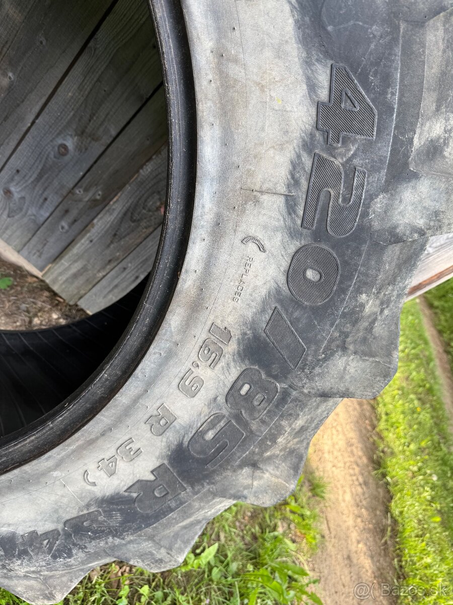Predám jazdené pneumatíky 420 85 r34 - 2