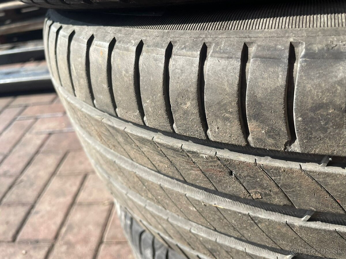 Predám letné pneumatiky 215/50/R17 - 2