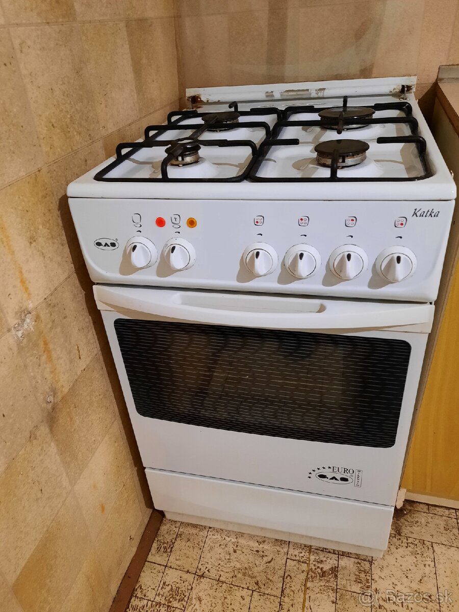 Sporak plynovy - 2