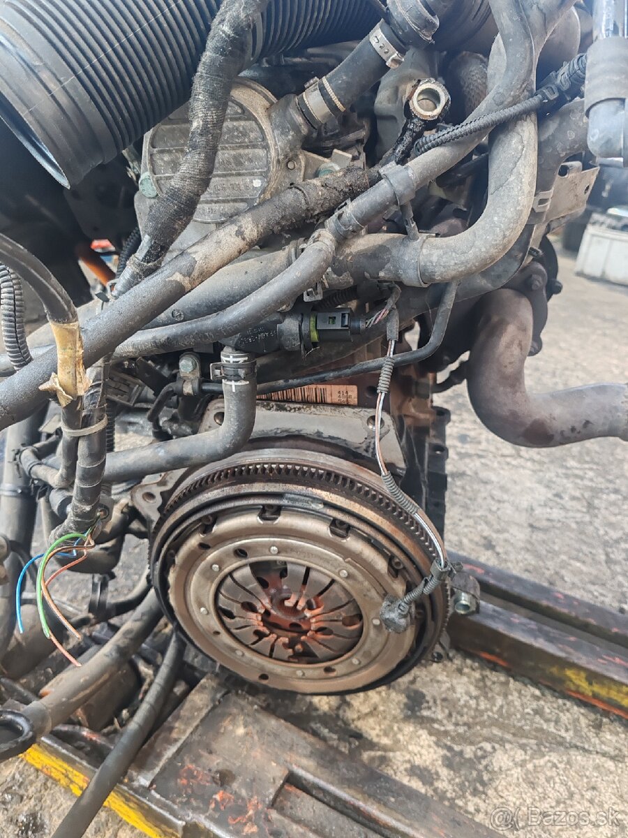 1.9 TDI 66 KW Motor - 2