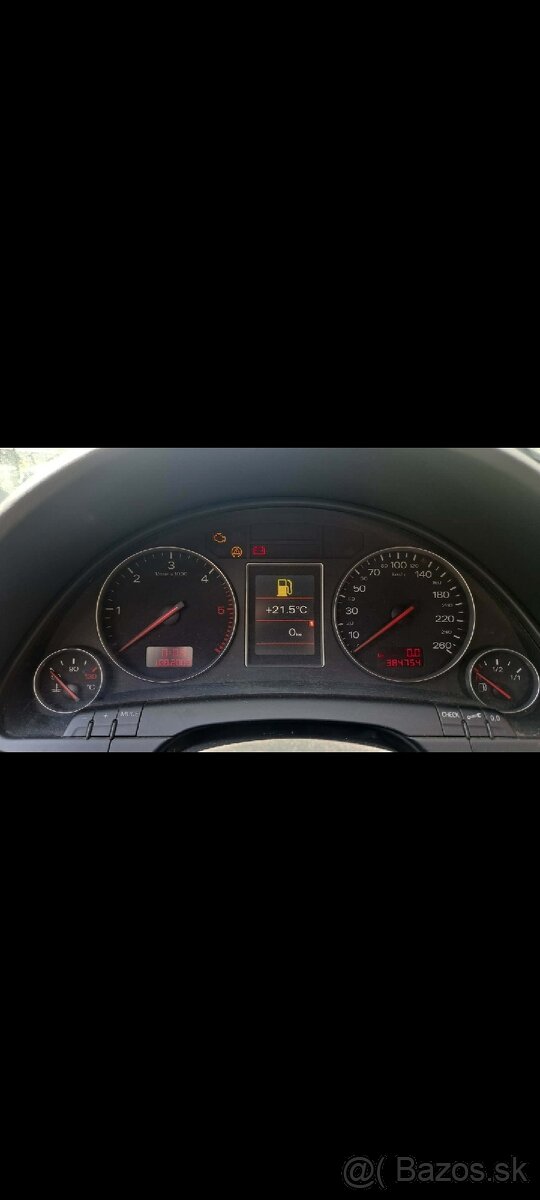 Farebné budíky audi a4 b6 - 2