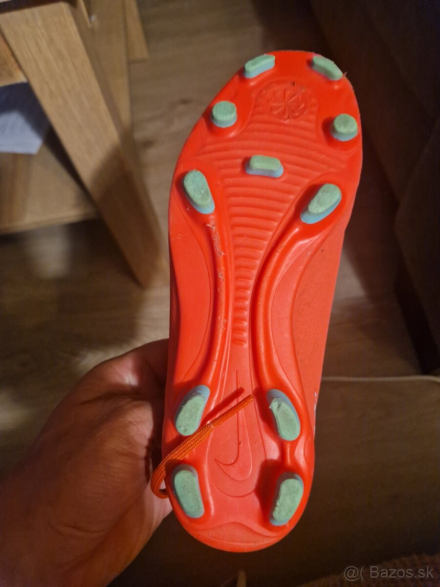 Nike 36.5 veľkosť - 2