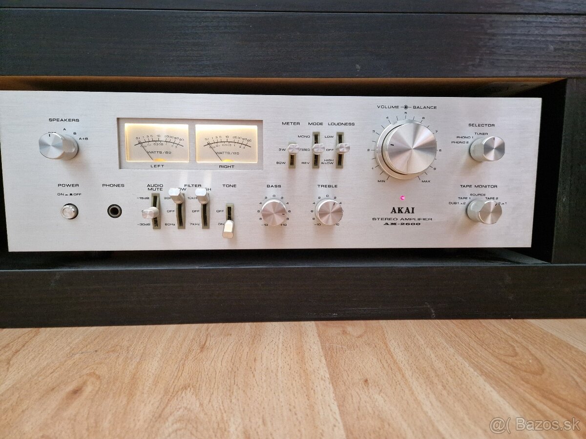 Zosiľňovač Akai - 2