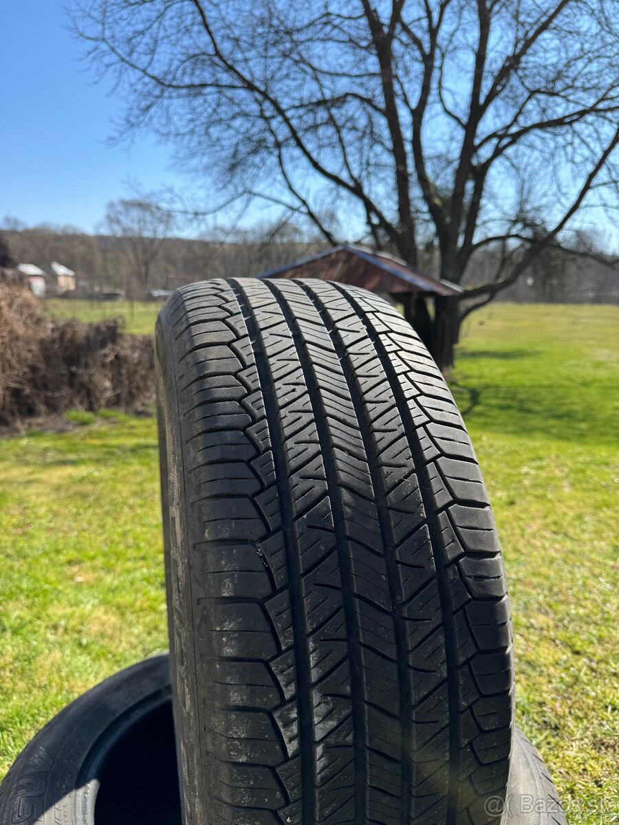 235/55 R18 - 2