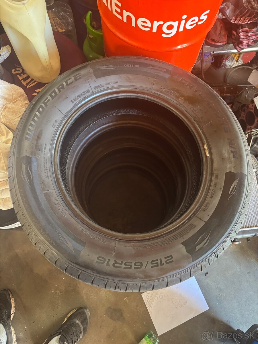 Pneumatiky 215/65 r16 - 2