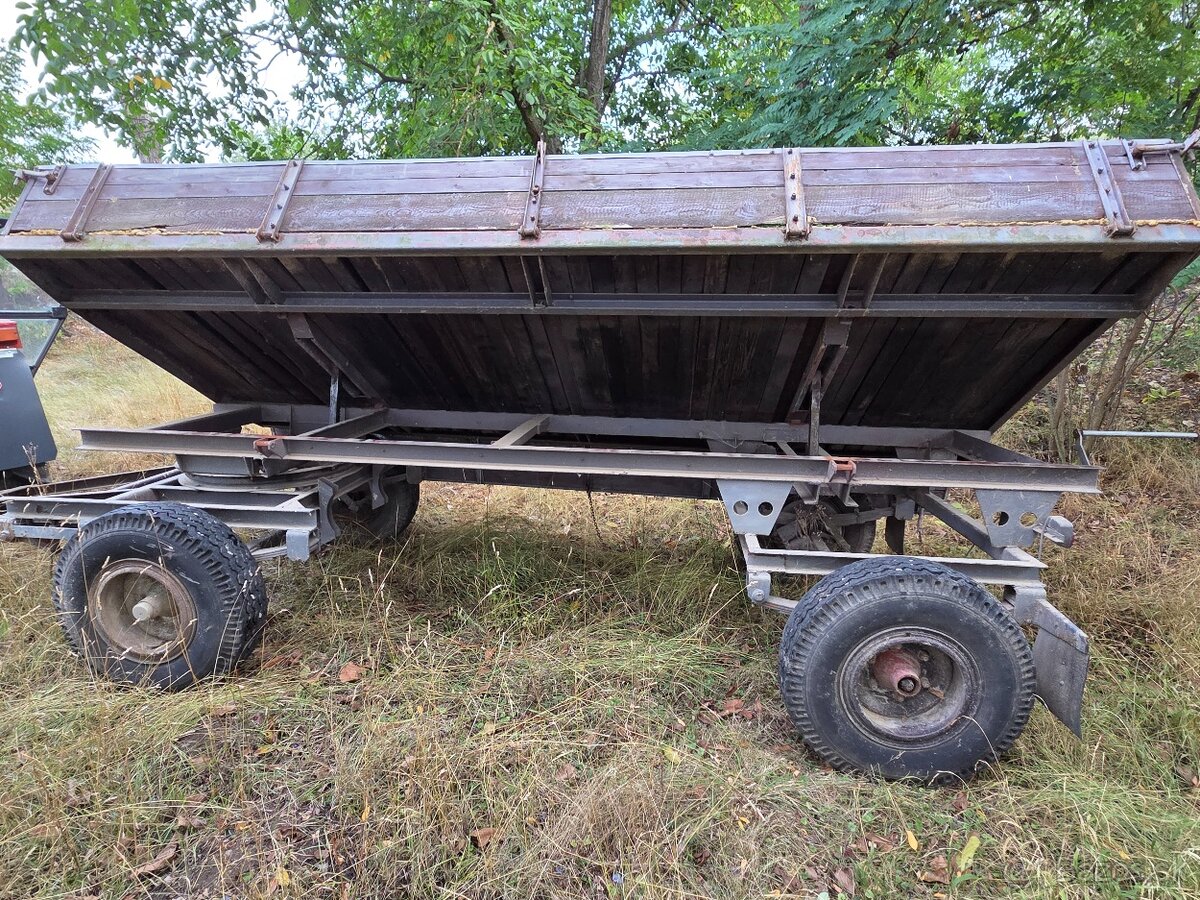 Predám vlečku za traktor - 2