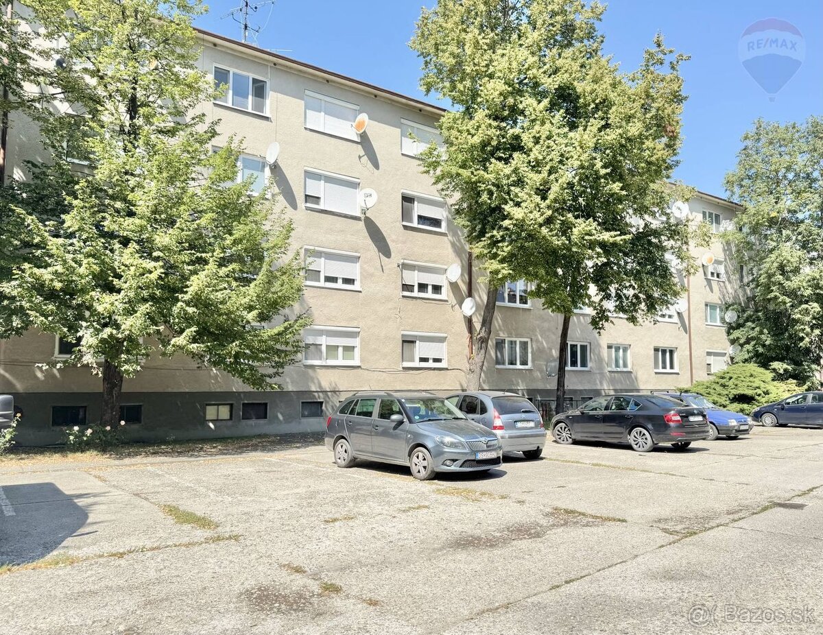 Znížená cena Predaj: 3 izbový byt, Zlaté Klasy, 67 m2, čia - 2