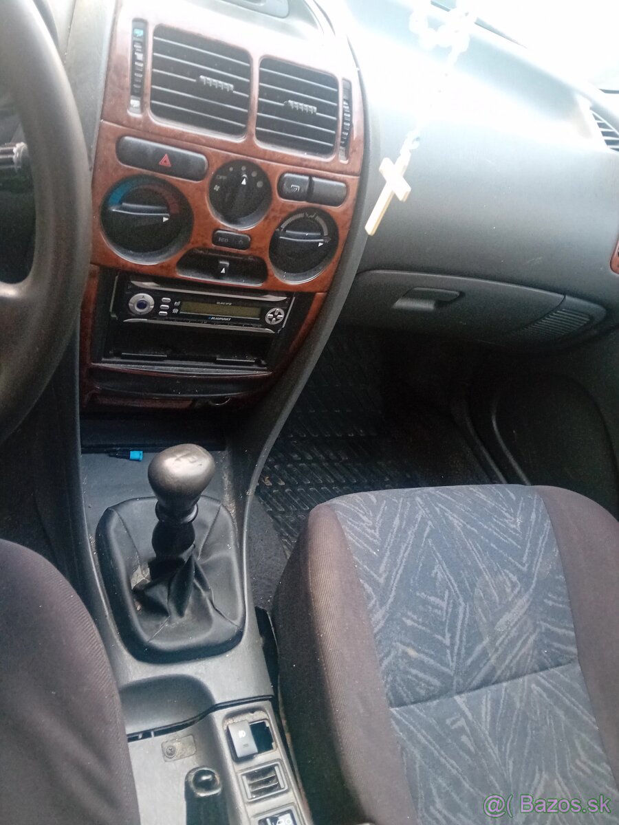 Mitsubishi Carisman - 2