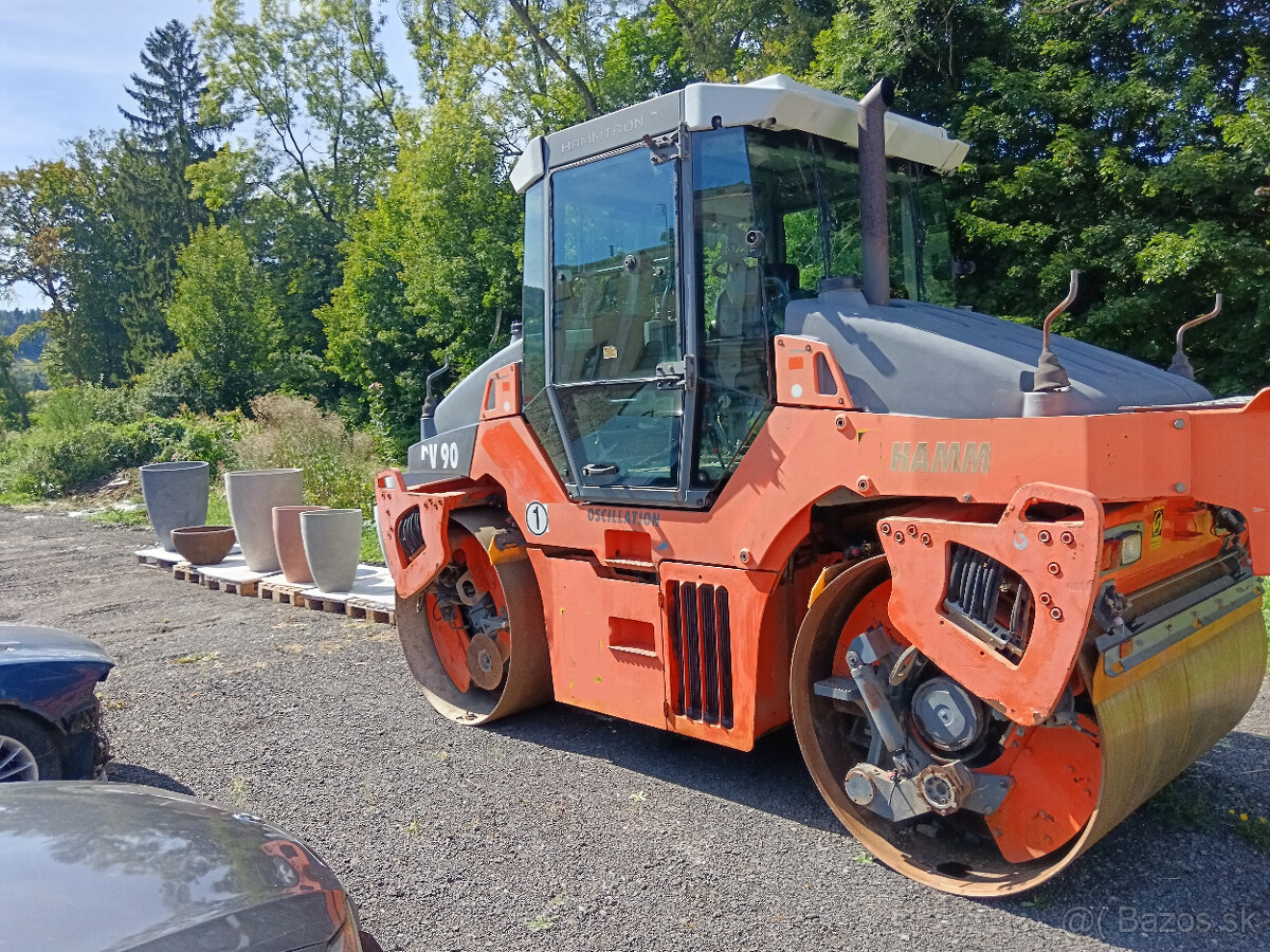 Vibrační válec HAMM DV 90 V0 - 2