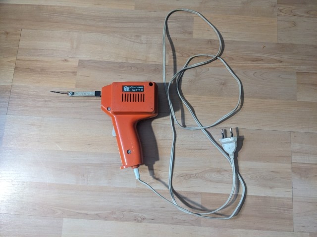 pištoľová pájkovačka - 2
