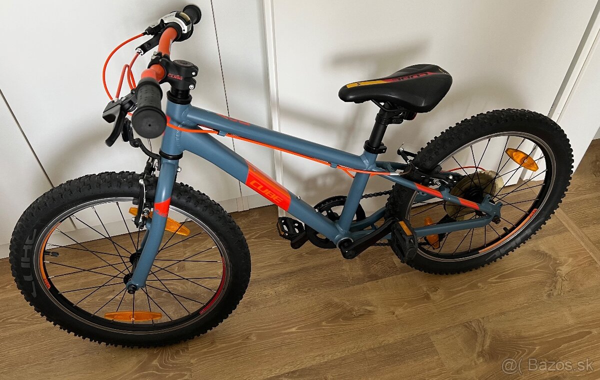 Bicykel Cube Acid 200 - 2