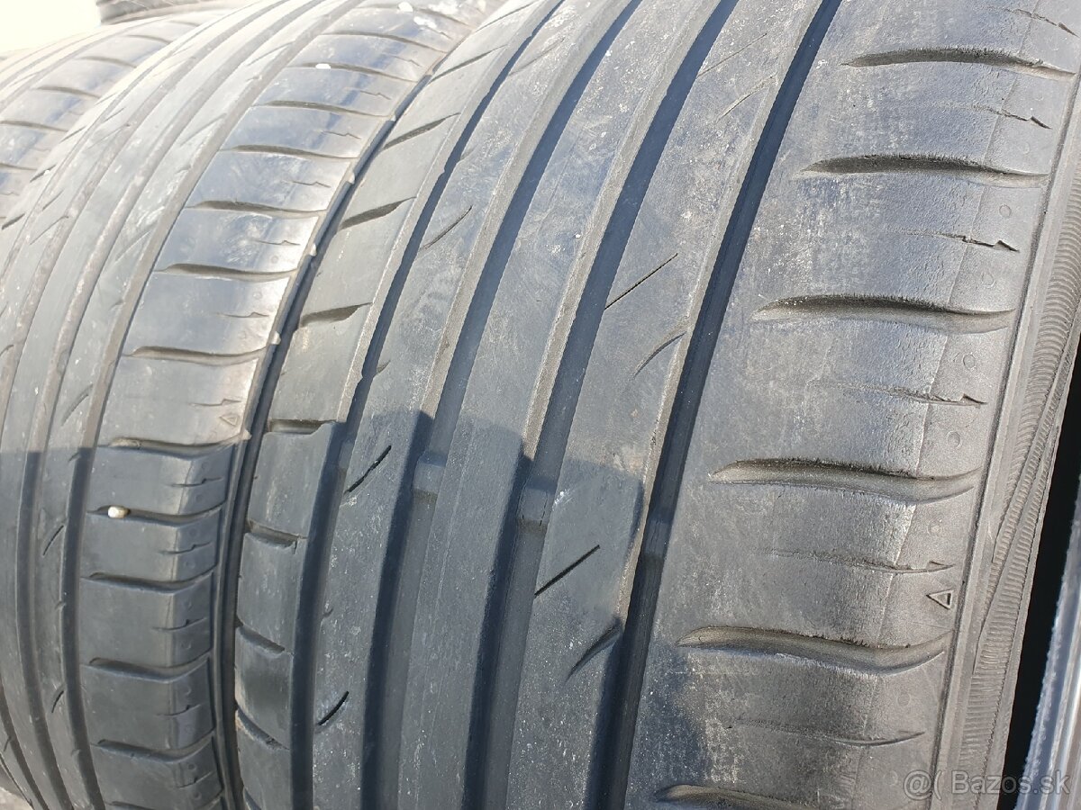 215/45R16 nexen - 2