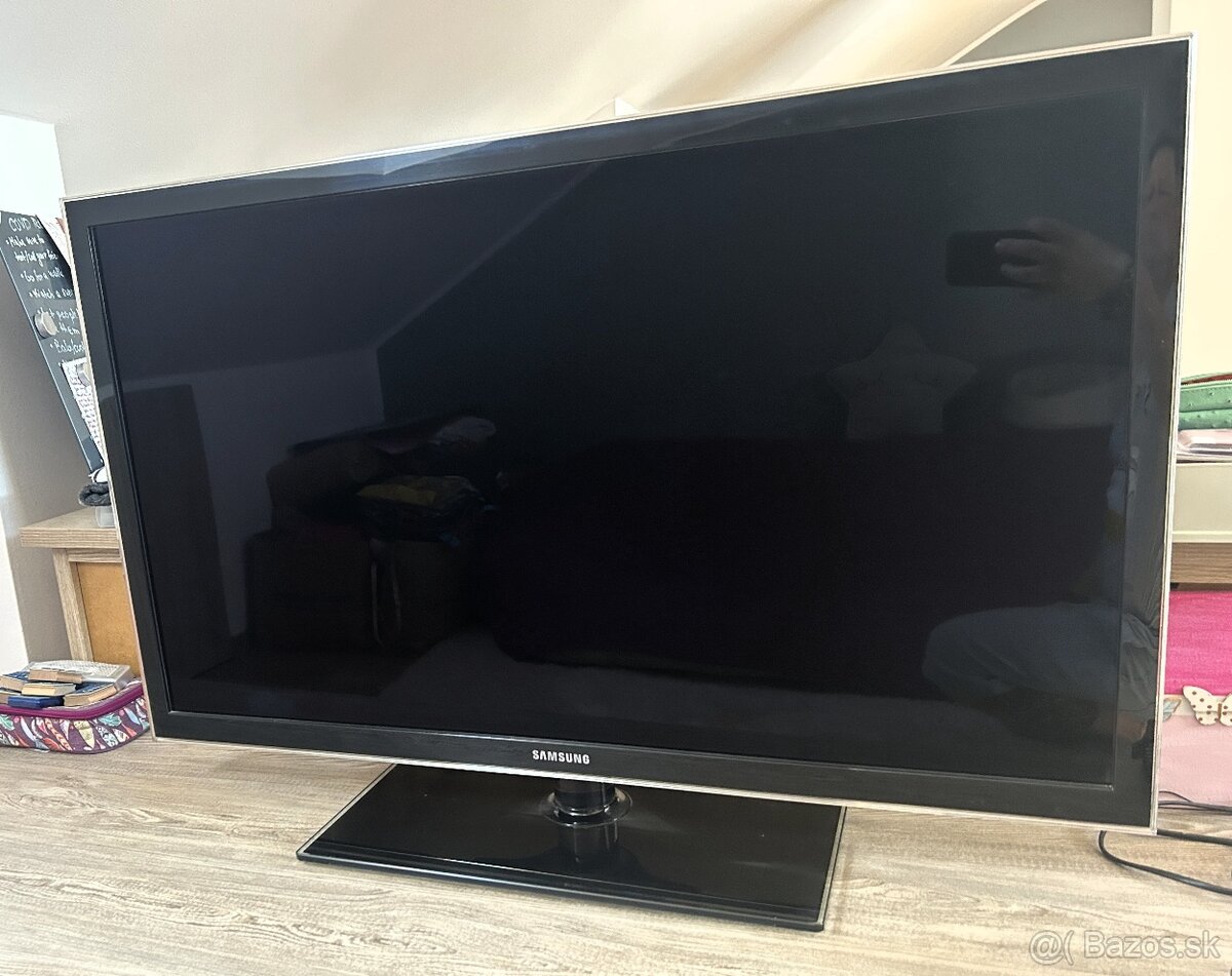 Samsung_LED TV_uhlopriečka 102cm - 2