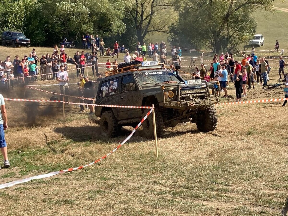 Predám Nissan patrol y60 - 2