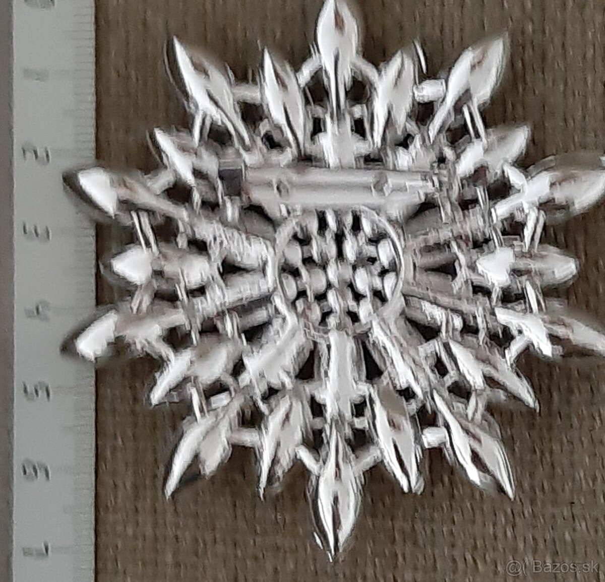 Broša č.73 - zelená - 2