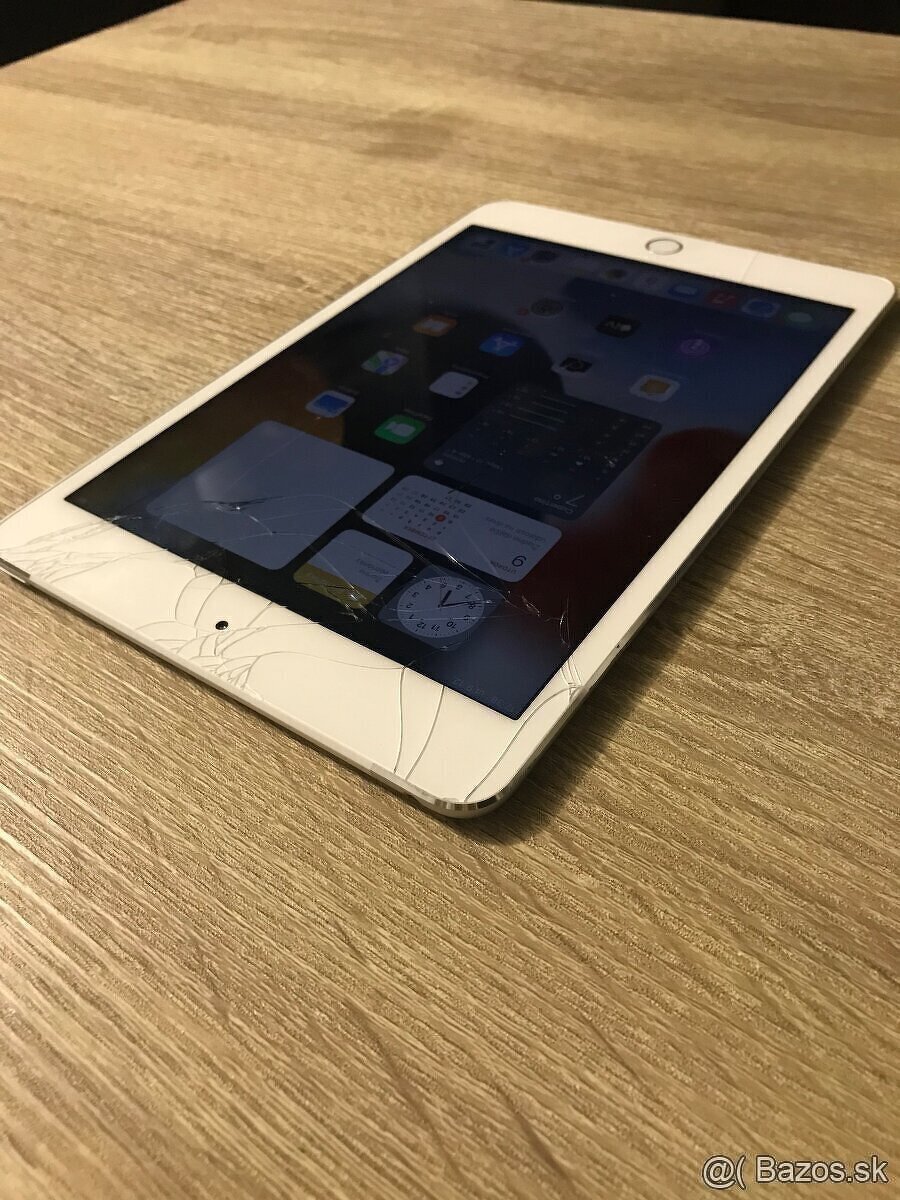 7.9” tablet iPad Mini 4.generácie 64GB prasknutý displej - 2