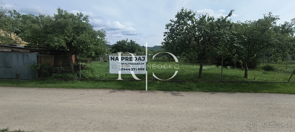 Stavebný pozemok na predaj v obci Košeca, okr. Ilava - 2