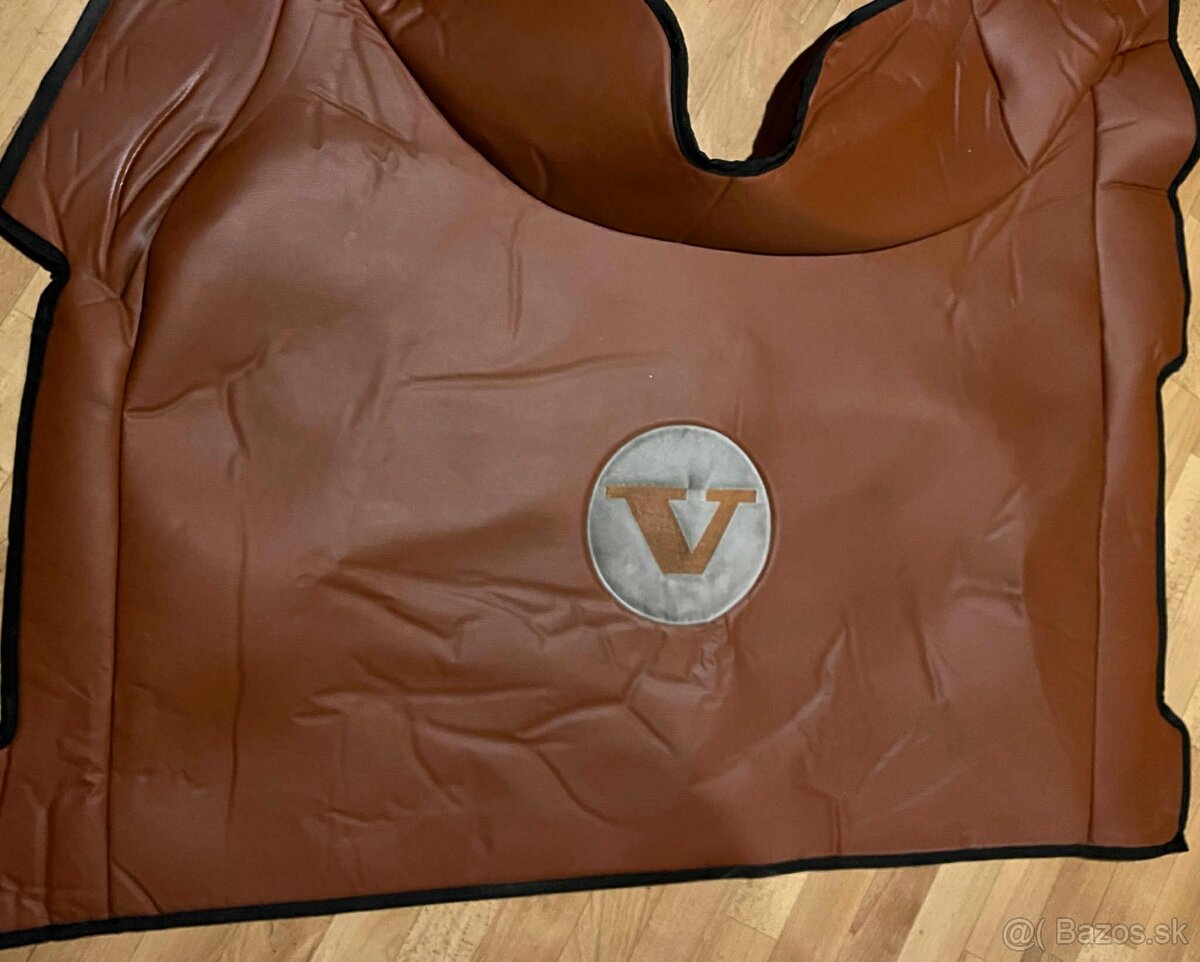 Predám závesy a koberce na kamion - 2