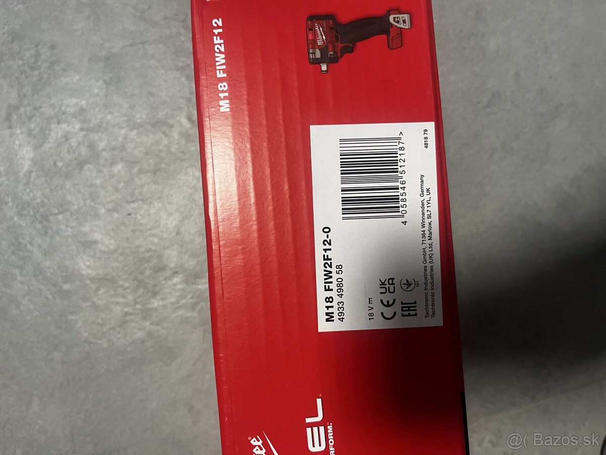 Milwaukee M18 FIW2F12-0 razovy uťahovak - 2