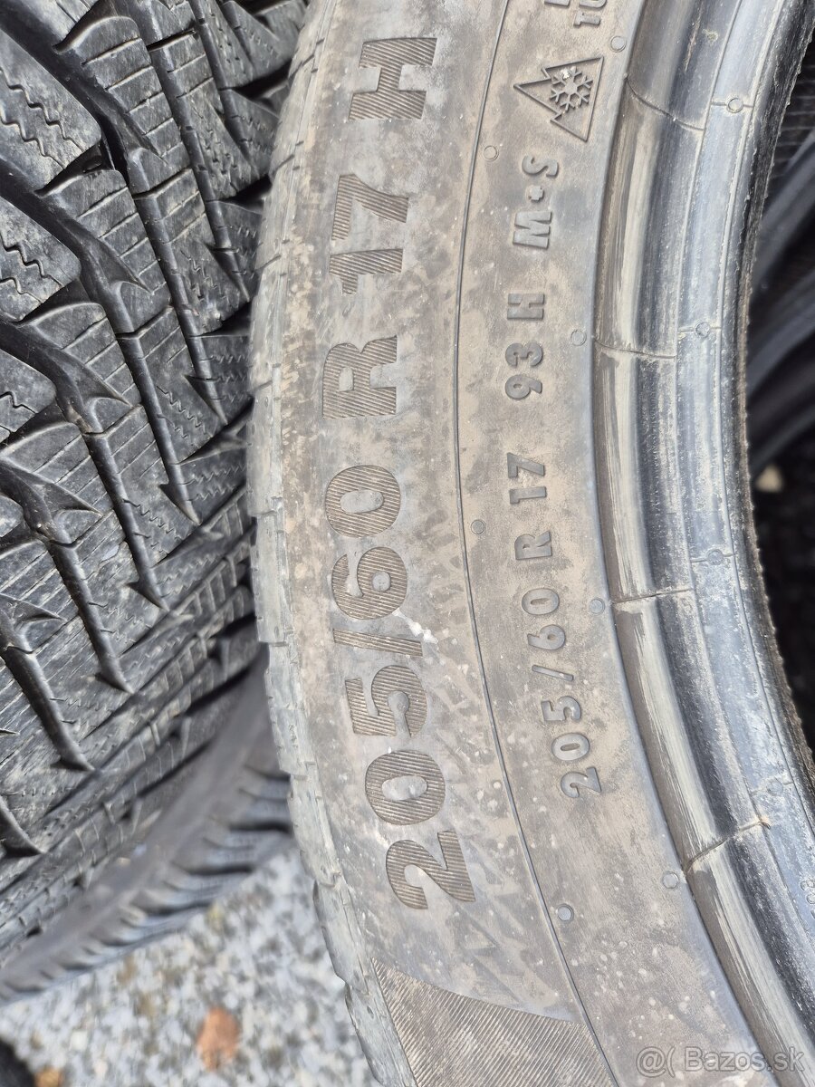 Zimne pneu 205/60 r17 - 2
