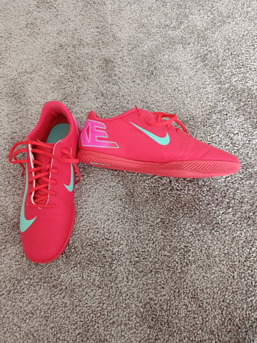Halovky Nike Mercurial - 2