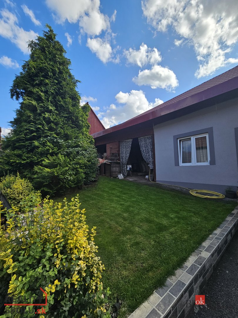 Rodinný dom v obci Bzovík - 2