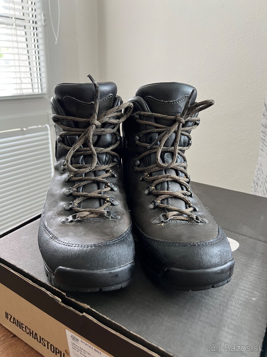 BOSP Caledon NBK olive 44 - 2