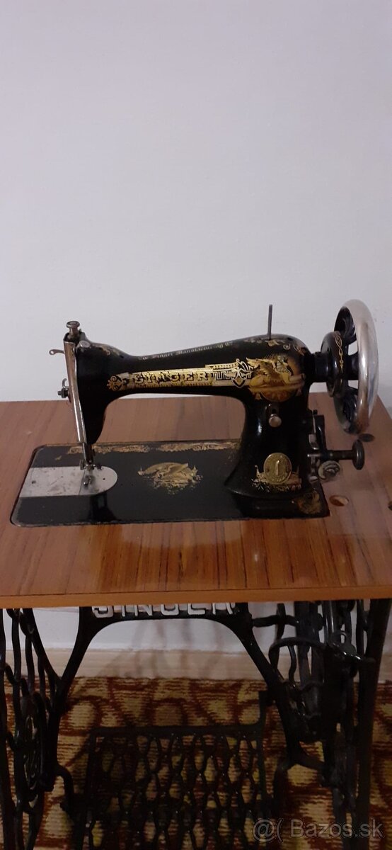 Šijací stroj Singer - 2