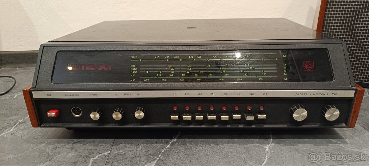 Gramofón Ilga- 301 - 2