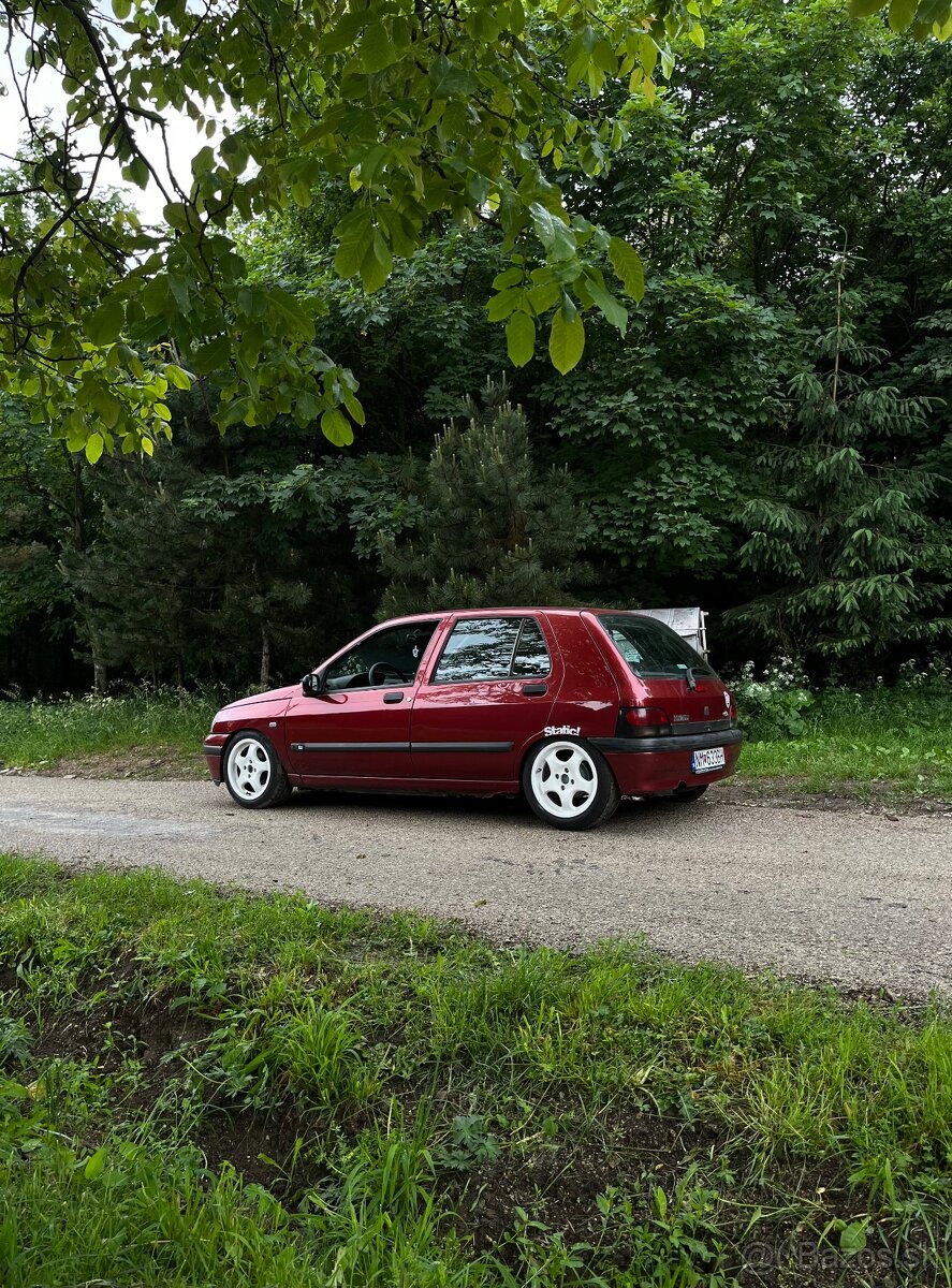 Clio mk1 - 2