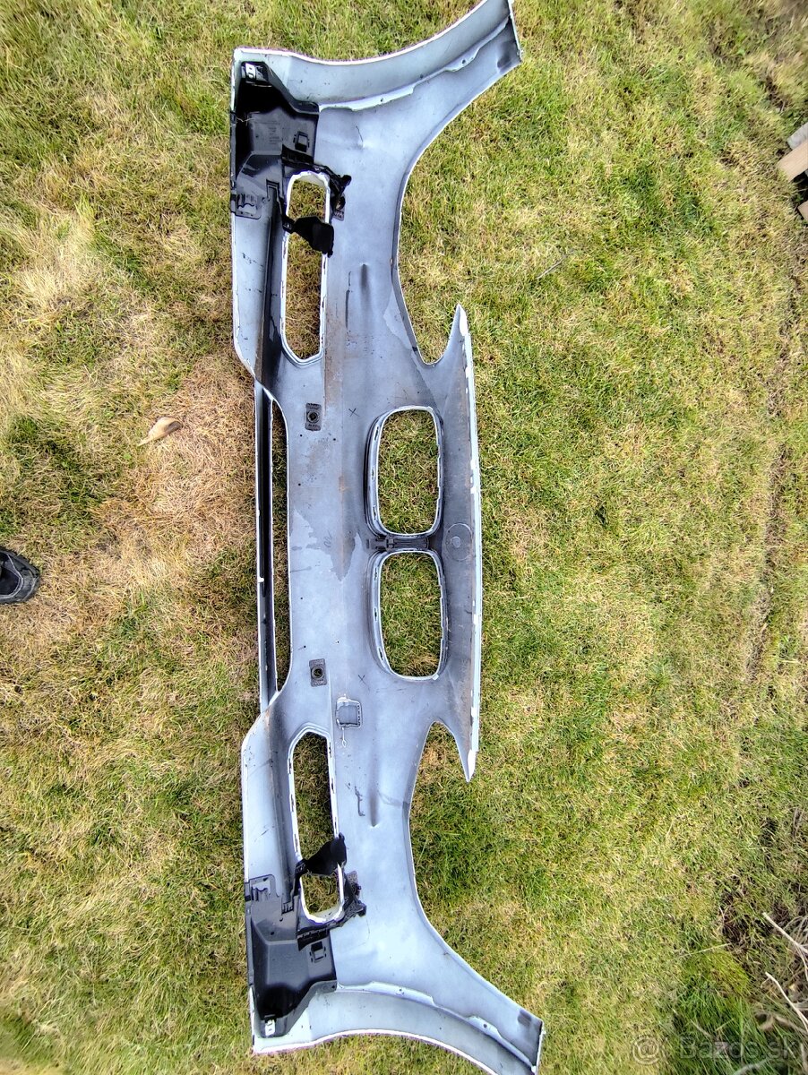 Naraznik BMW 1 - 2