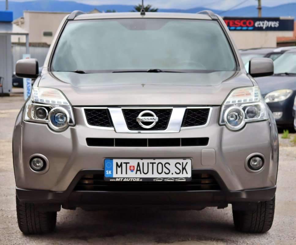 Nissan X-Trail 2.0 dci SE 4x4 - 2