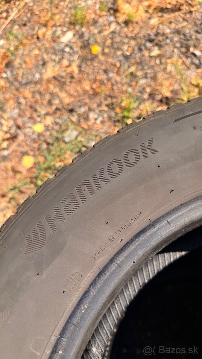 215/65R17 Hankook - 2