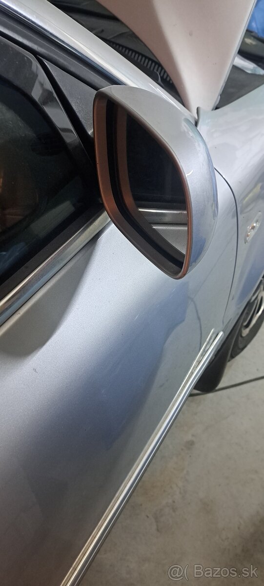 Predám spolujazdcove spätné zrkadlo na VW Passat B5.5 - 2