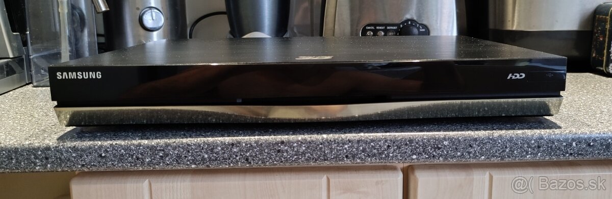 Predám HDD recordér s dig. TV tunerom + 3D Blu-ray prehrávač - 2