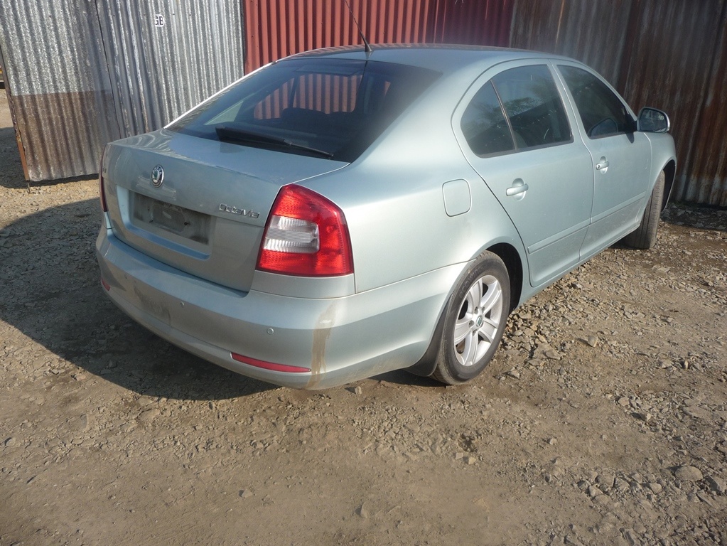 Škoda Octavia II. ................nahradne diely - 2