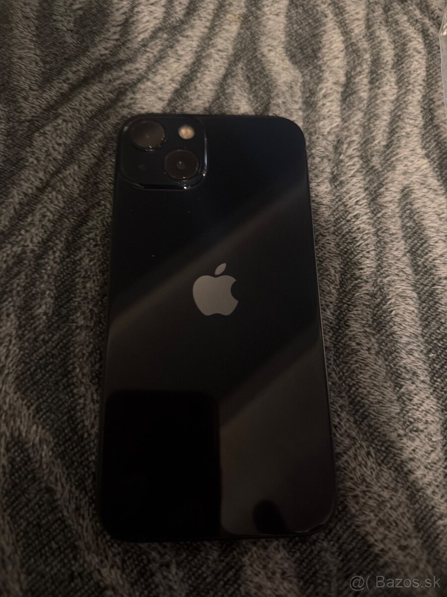 Predám iPhone 13 midnigth 128GB - 2