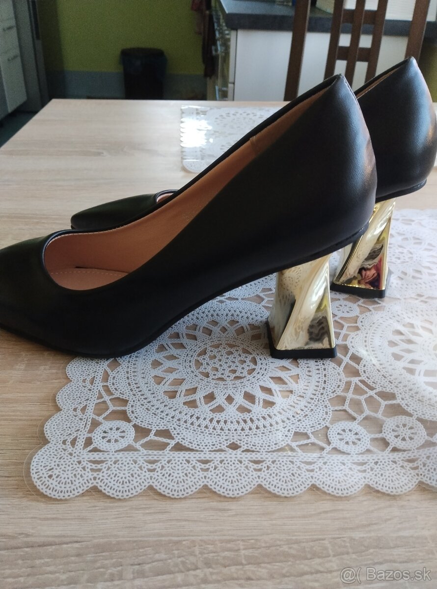 Pekné nové lodičky - 2