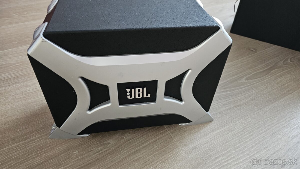 JBL subwoofer - 2