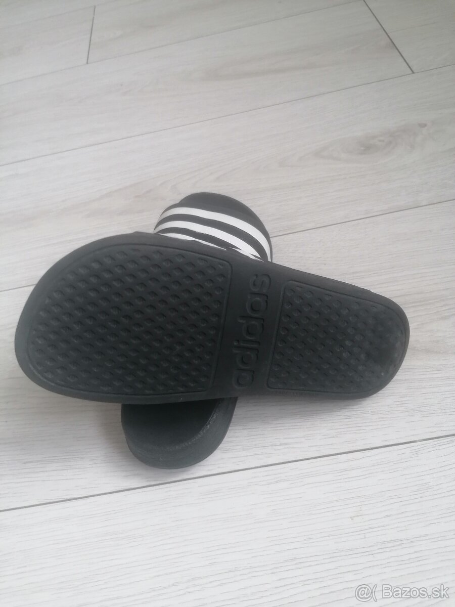 adidas slapky - 2