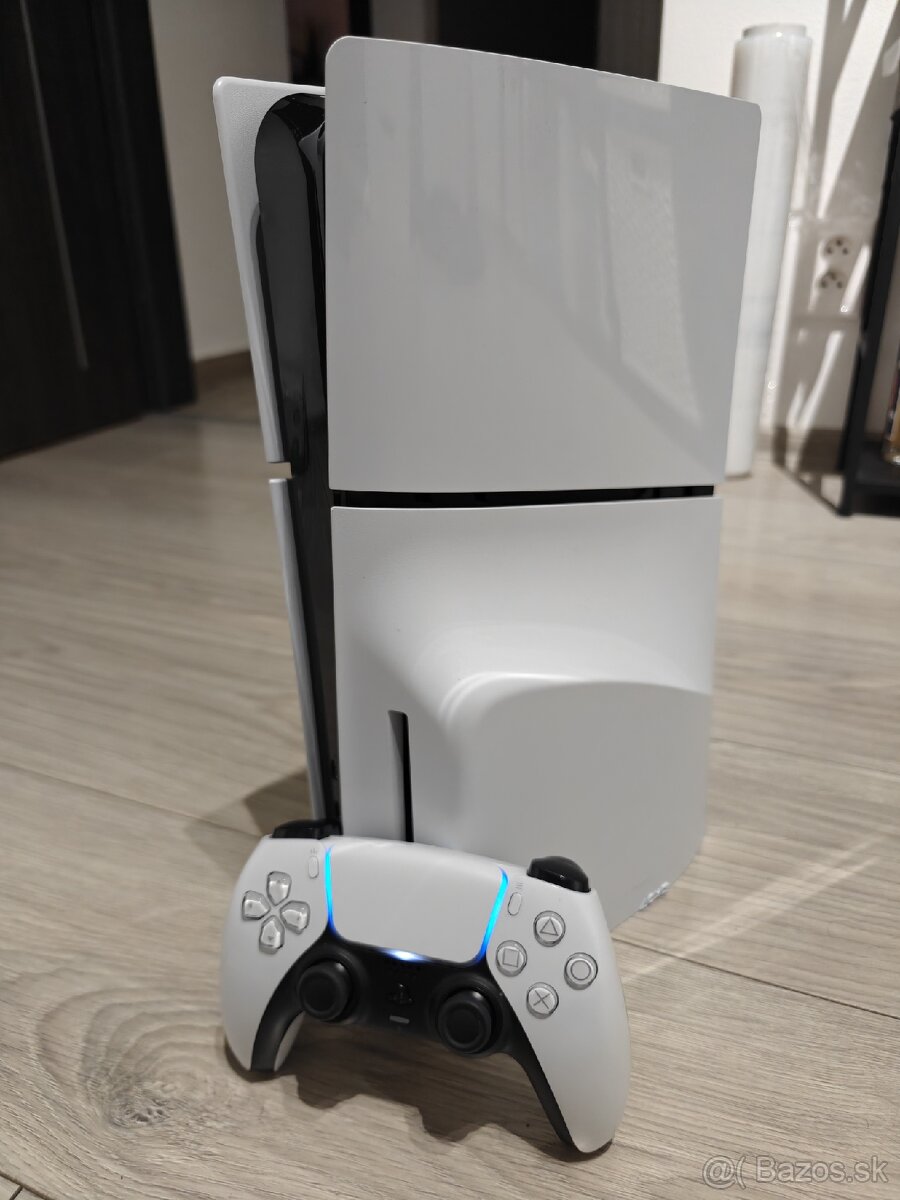 Playstation 5 Slim 1TB s mechanikou - 2