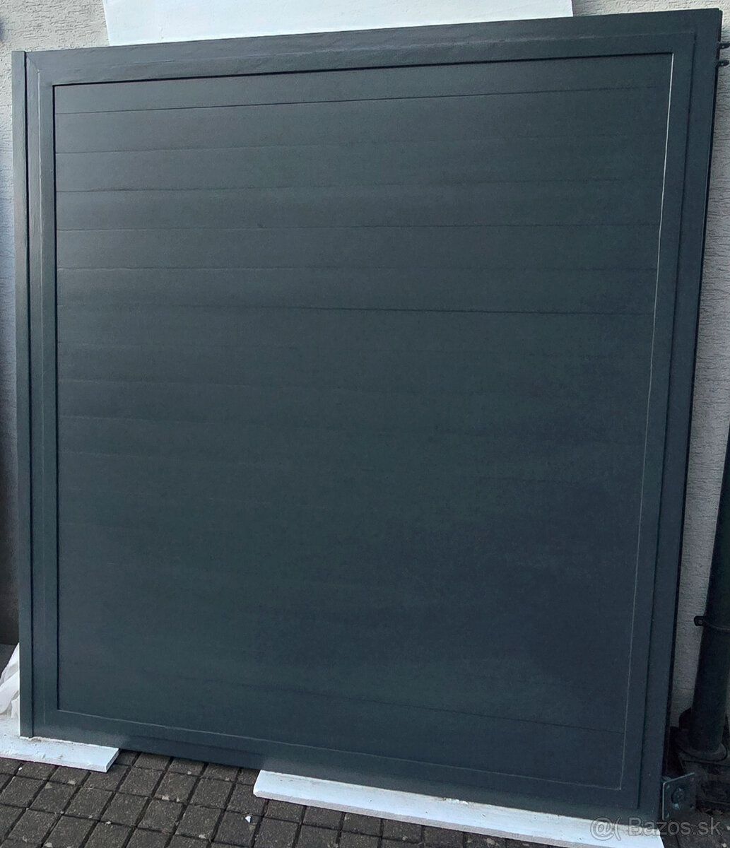 Lacno predám novú vstupnú bránu - 2