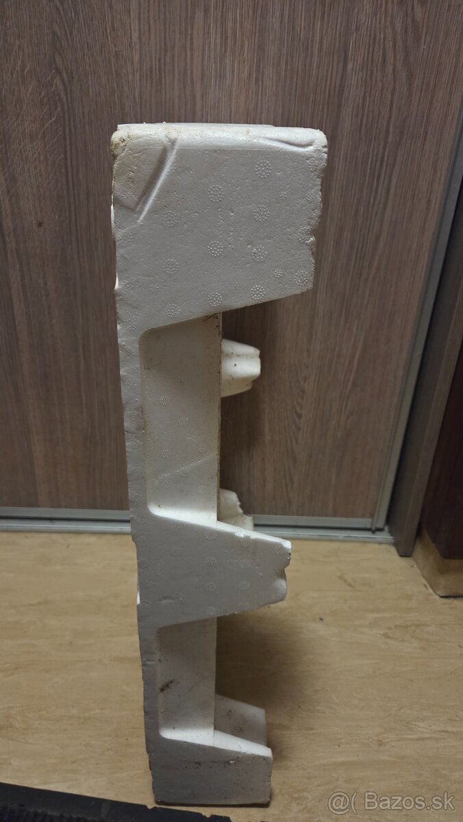 Zakoreňovač - sadbovač - 2