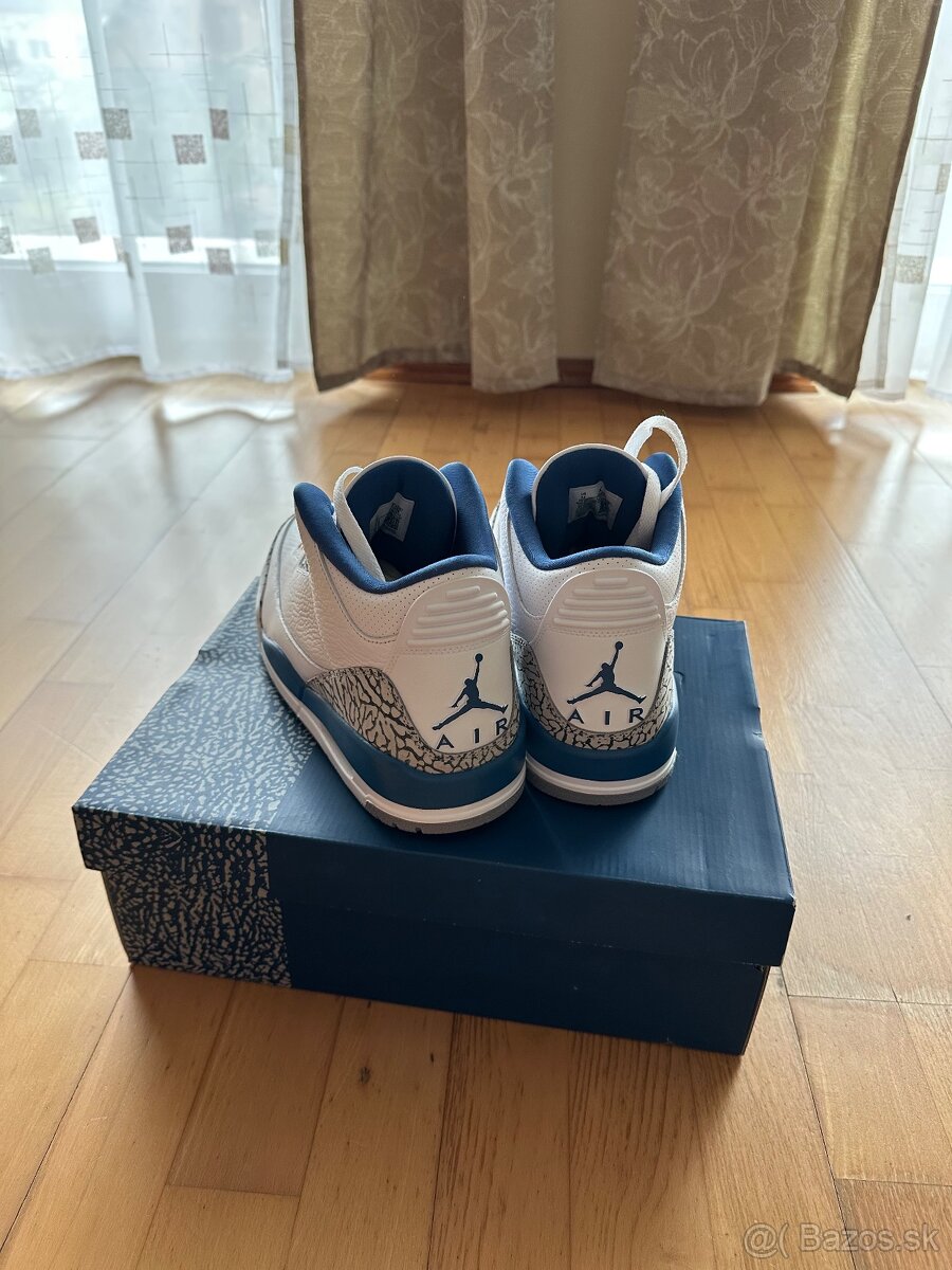 Air Jordan 3 Retro “Wizards” - 2